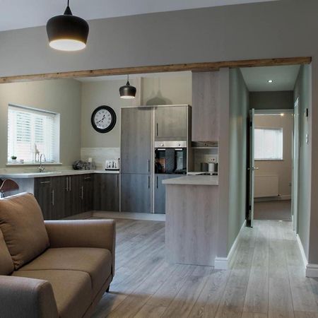 Queensgate Holiday Apartment , Beverley With Parking Екстер'єр фото